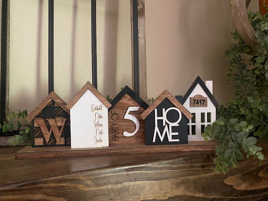 Personalized family sign, Custom standing house centerpiece